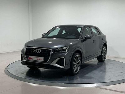 Usado Audi Q2 150 CV (110 kW) 2025 Gris SUV