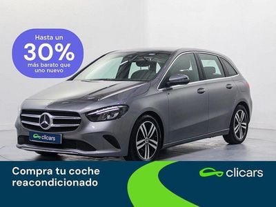 Usado Mercedes B180 116 CV (85 kW) 2021 Gris / plata Monovolumen