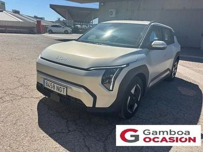 Käytetty Kia EV3 Air 150 kW (204 HP) 2025 Harmaa Katumaasturi