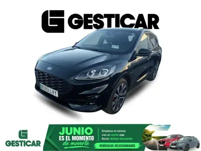 Usado Ford Kuga ST-Line X 225 CV (165 kW) 2022 Negro SUV