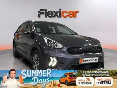 Usado Kia Niro 141 CV (103 kW) 2021 Gris SUV