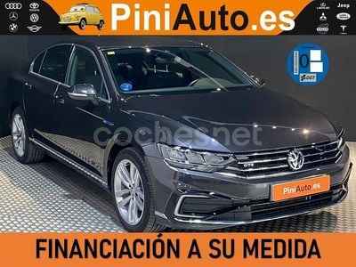 Gris / plata Usado 2019 VW Passat GTE Berlina | 24.690 € (Un poco caro)