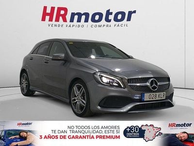 Usado Mercedes A180 Style 109 CV (80 kW) 2018 Gris Berlina