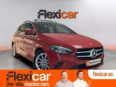 Usado Mercedes B200 150 HP (110 kW) 2019 Vermelho Monovolume
