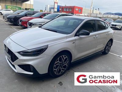 Usado Hyundai i30 N Line 100 CV (73 kW) 2025 Blanco Berlina