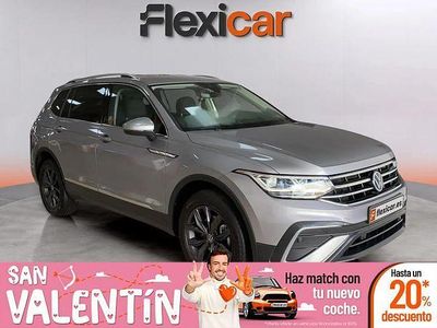 Gris Usado 2022 VW Tiguan Life SUV | 30.990 € (Precio justo)