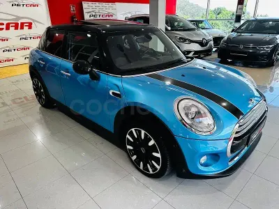 Usado Mini Cooper 136 CV (100 kW) 2016 Azul Utilitario