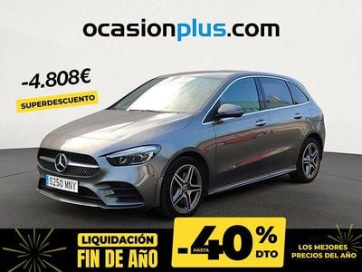 Gris / plata Usado 2024 Mercedes B250e Monovolumen | 31.790 € (Super precio)