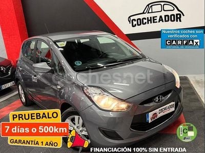 Gris / plata Usado 2015 Hyundai ix20 Utilitario | 8999 € (Precio justo)