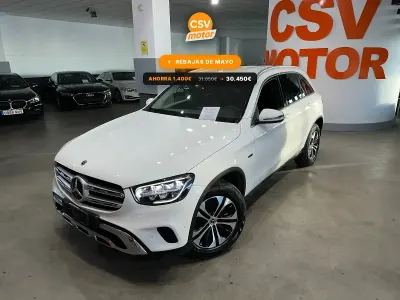 Usado Mercedes GLC300 320 CV (235 kW) 2021 Blanco
