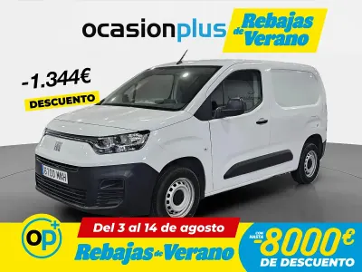 Usado Fiat Doblò 100 CV (73 kW) 2024 Blanco Monovolumen