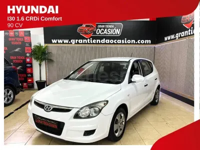 Käytetty Hyundai i30 Comfort 90 HP (66 kW) 2010 Valkoinen Sedan