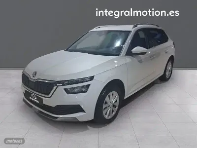 Usado Skoda Kamiq Active 110 CV (80 kW) 2023 Blanco SUV