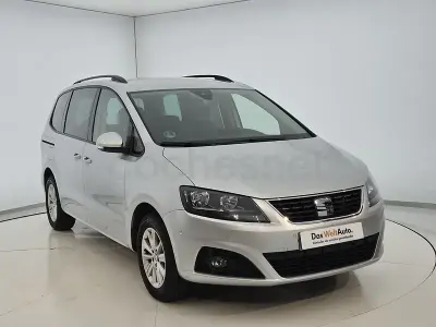 Usado Seat Alhambra Style 150 CV (110 kW) 2022 Gris / plata Monovolumen