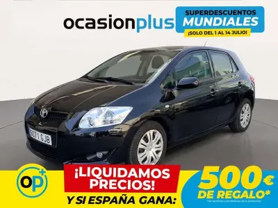 Usado Toyota Auris 90 CV (66 kW) 2008 Negro Utilitario