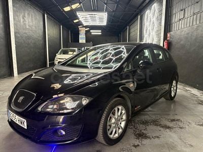 Begagnad Seat Leon Copa 105 HK (77 kW) 2012 Svart Sedan