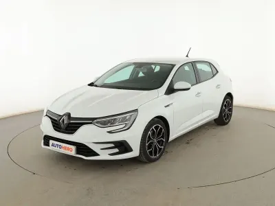 Usado Renault Mégane Intens 116 CV (85 kW) 2022 Blanco Utilitario