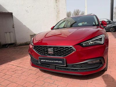 Usado Seat Leon XCELLENCE 150 CV (110 kW) 2021 Rojo