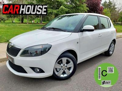 Usado Skoda Fabia Ambition 86 CV (63 kW) 2015 Blanco Utilitario