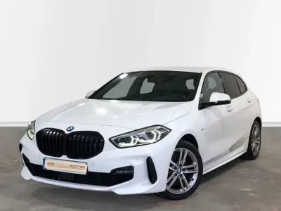 Usado BMW 118 Comfort Edition 140 CV (102 kW) 2023 Blanco Utilitario