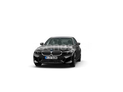 Negro Usado 2025 BMW 330e Comfort Edition Berlina | 52.990 €