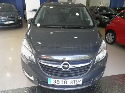 Usado Opel Meriva Selective 120 CV (88 kW) 2016 Gris / plata Monovolumen