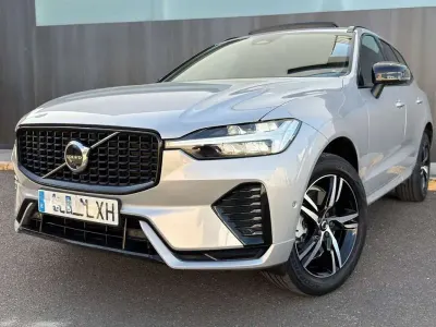 Usado Volvo XC60 Plus 197 CV (144 kW) 2022 Beige SUV