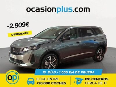 Usado Peugeot 5008 Allure 130 CV (95 kW) 2022 Gris / plata SUV
