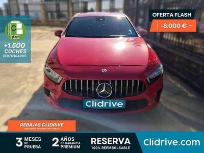 Usado Mercedes A180 109 CV (80 kW) 2018 Rojo Utilitario