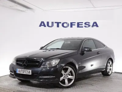 Usado Mercedes C250 204 CV (150 kW) 2014 Negra Coupe
