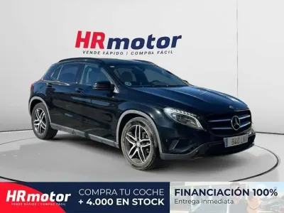 Usado Mercedes GLA200 Style 136 CV (100 kW) 2016 Negro SUV