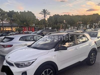 Blanco Usado 2019 Kia Stonic SUV | 12.000 € (Precio justo)