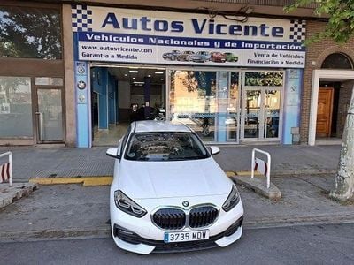 Usado BMW 116 116 CV (85 kW) 2023 Blanco Utilitario