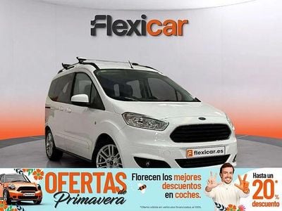Usado Ford Tourneo Courier Ambiente 100 CV (73 kW) 2015 Blanco Monovolumen