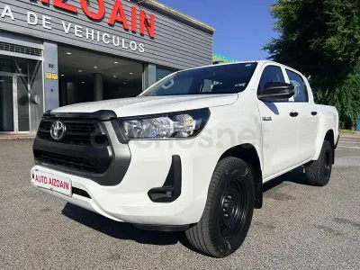 Usado Toyota HiLux 150 CV (110 kW) 2021 Blanco Pickup/Camioneta