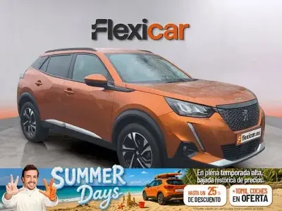 Usado Peugeot 2008 Allure 130 CV (95 kW) 2020 Naranja SUV