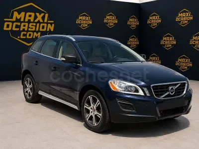 Usado Volvo XC60 Momentum 136 CV (100 kW) 2013 Azul SUV