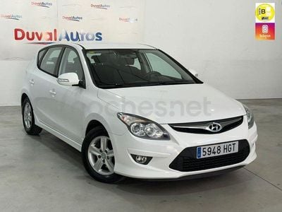 Brugt Hyundai i30 Comfort 90 HK (66 kW) 2011 Hvid Sedan