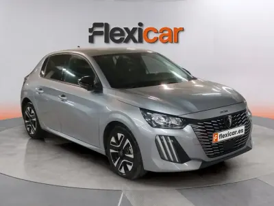 Usado Peugeot 208 Allure 101 CV (74 kW) 2025 Gris Utilitario