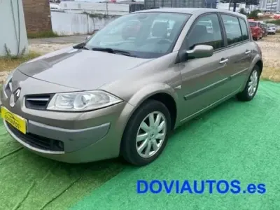 Usado Renault Mégane Dynamique 105 CV (77 kW) 2008