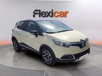 Usado Renault Captur 110 CV (80 kW) 2015 Beige SUV
