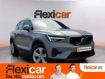Usado Volvo XC40 Core 129 CV (94 kW) 2024 Gris SUV