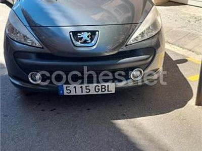 Usado Peugeot 207 95 CV (69 kW) 2009 Gris / plata Familiar