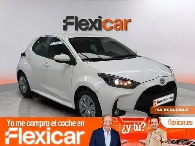 Usado Toyota Yaris Edition 125 CV (91 kW) 2023 Blanco Utilitario