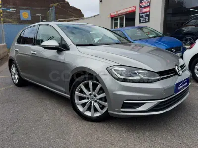 Usado VW Golf VII Sportline 125 CV (91 kW) 2018 Beige Berlina