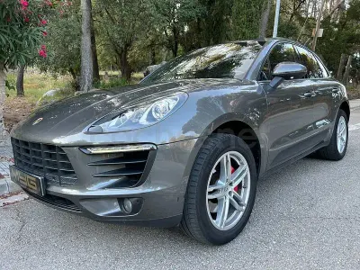 Usado Porsche Macan S 258 CV (189 kW) 2015 Gris / plata SUV