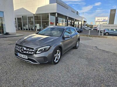 usado Mercedes GLA180 220d 4Matic 7G-DCT 170