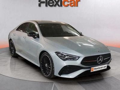 Gris Usado 2025 Mercedes CLA220 Berlina | 38.790 € (Precio justo)