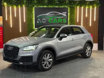 Usado Audi Q2 150 CV (110 kW) 2021 Gris / plata SUV