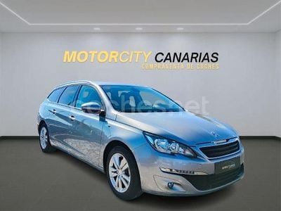 Usado Peugeot 308 SW Style 130 CV (95 kW) 2017 Gris / plata Familiar